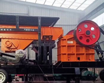 移動泥石分離機在礦山、環境保護等領域扮演重要角色